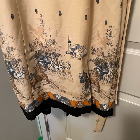 New with tags XS simple retro dress - Picture 7 of 7